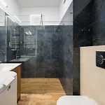 Appartement Bonifraterska Centre By Bookinghost Warschau